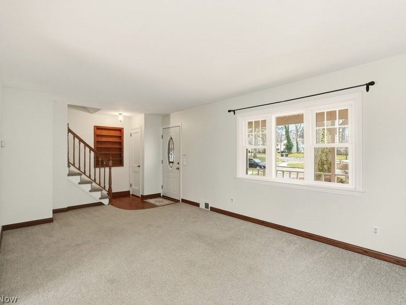 2665 Oak Park Boulevard, Cuyahoga Falls, OH 44221 Photo 8