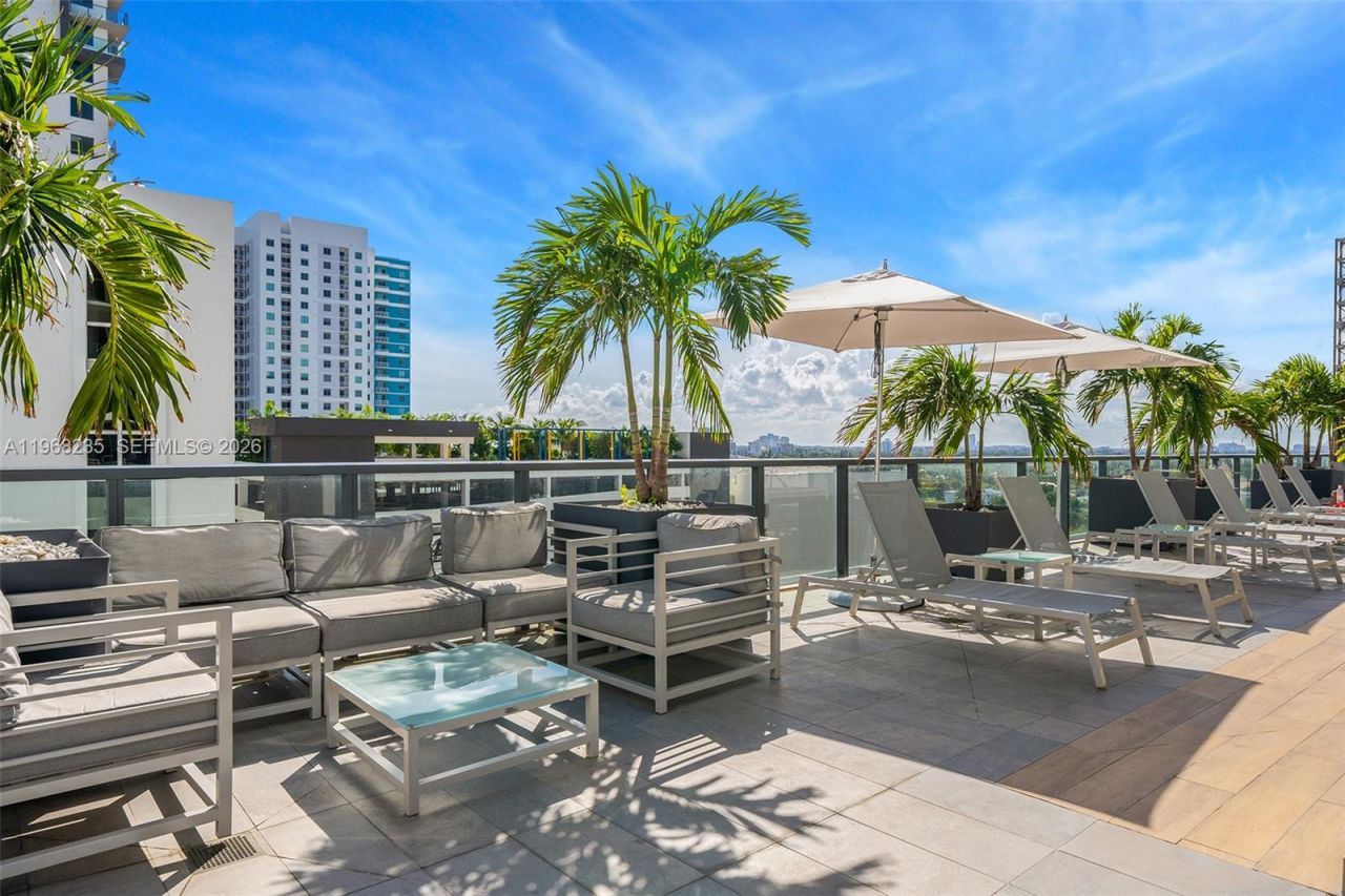 229 SW 9th St , Unit 208, Miami, FL 33130 Photo