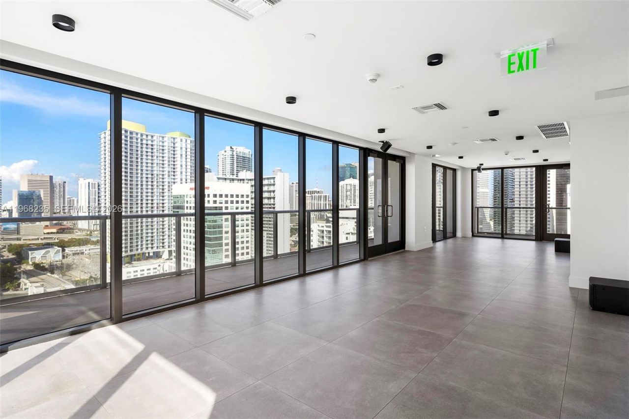 229 SW 9th St , Unit 208, Miami, FL 33130 Photo