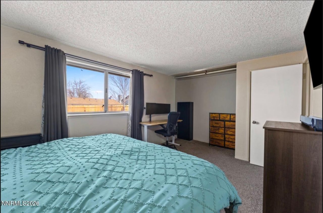 10075 Hornblende Street, Reno, NV 89506 Photo