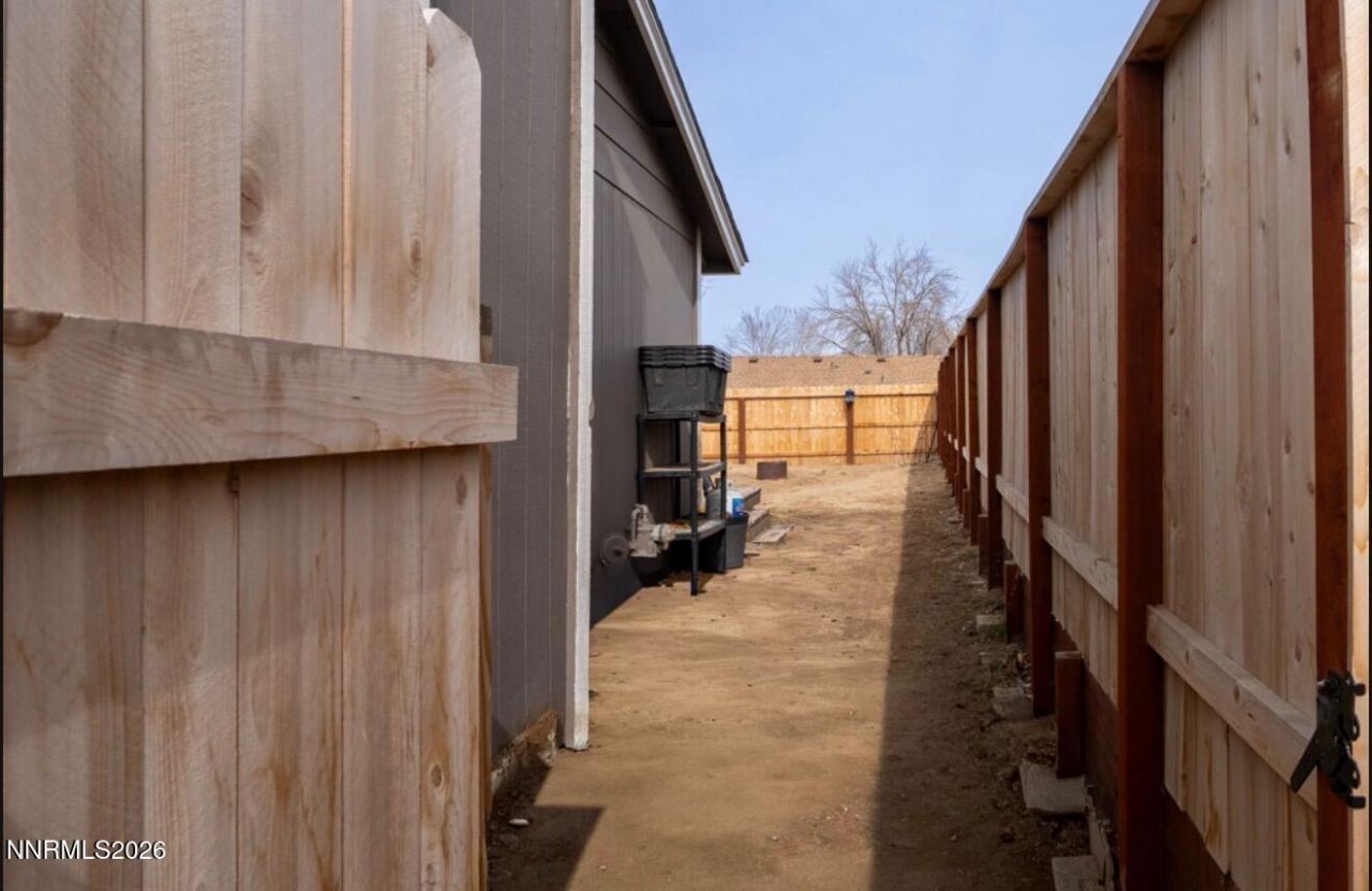 10075 Hornblende Street, Reno, NV 89506 Photo