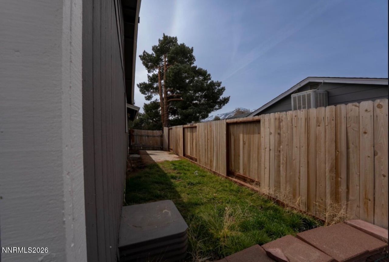 10075 Hornblende Street, Reno, NV 89506 Photo