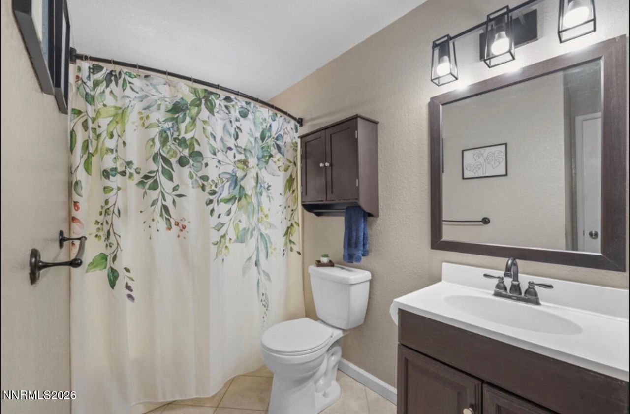 10075 Hornblende Street, Reno, NV 89506 Photo