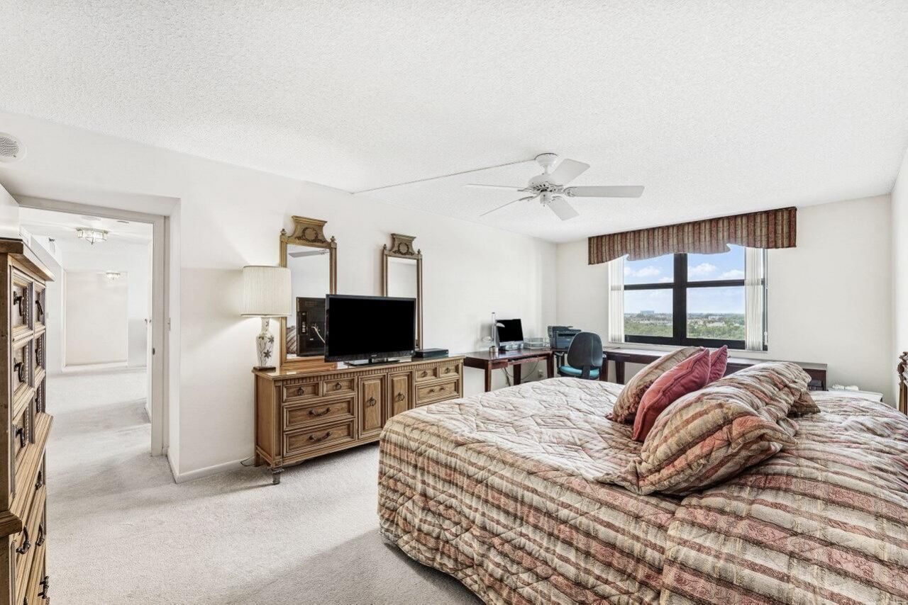 2003 N Ocean Boulevard, Unit 1004, Boca Raton, FL 33431 Photo