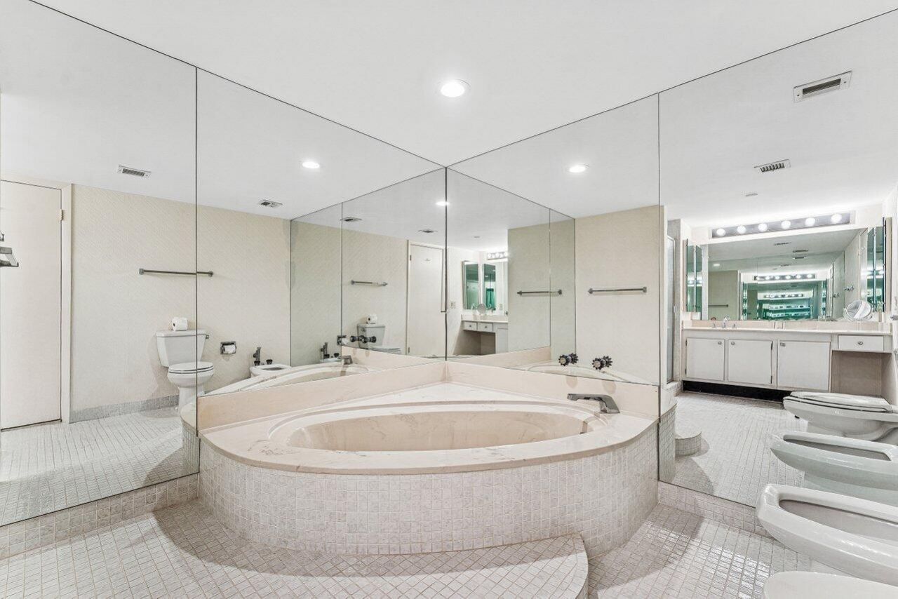 2003 N Ocean Boulevard, Unit 1004, Boca Raton, FL 33431 Photo