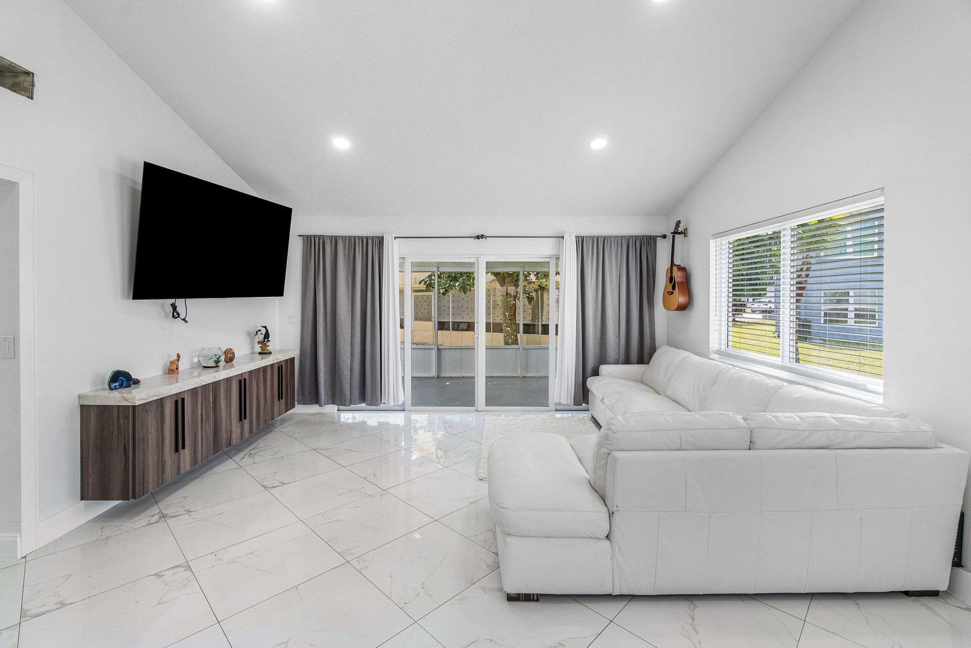 101 Azalea Circle, Boynton Beach, FL 33436 Photo