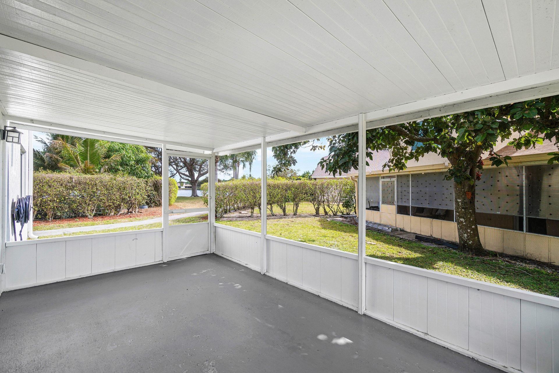 101 Azalea Circle, Boynton Beach, FL 33436 Photo