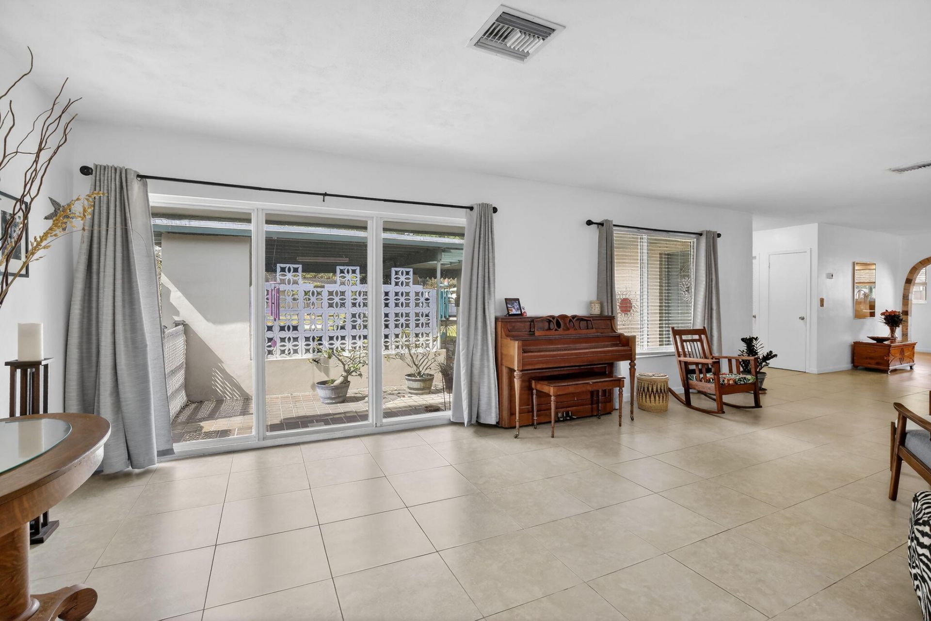882 Azalea Court, Plantation, FL 33317 Photo