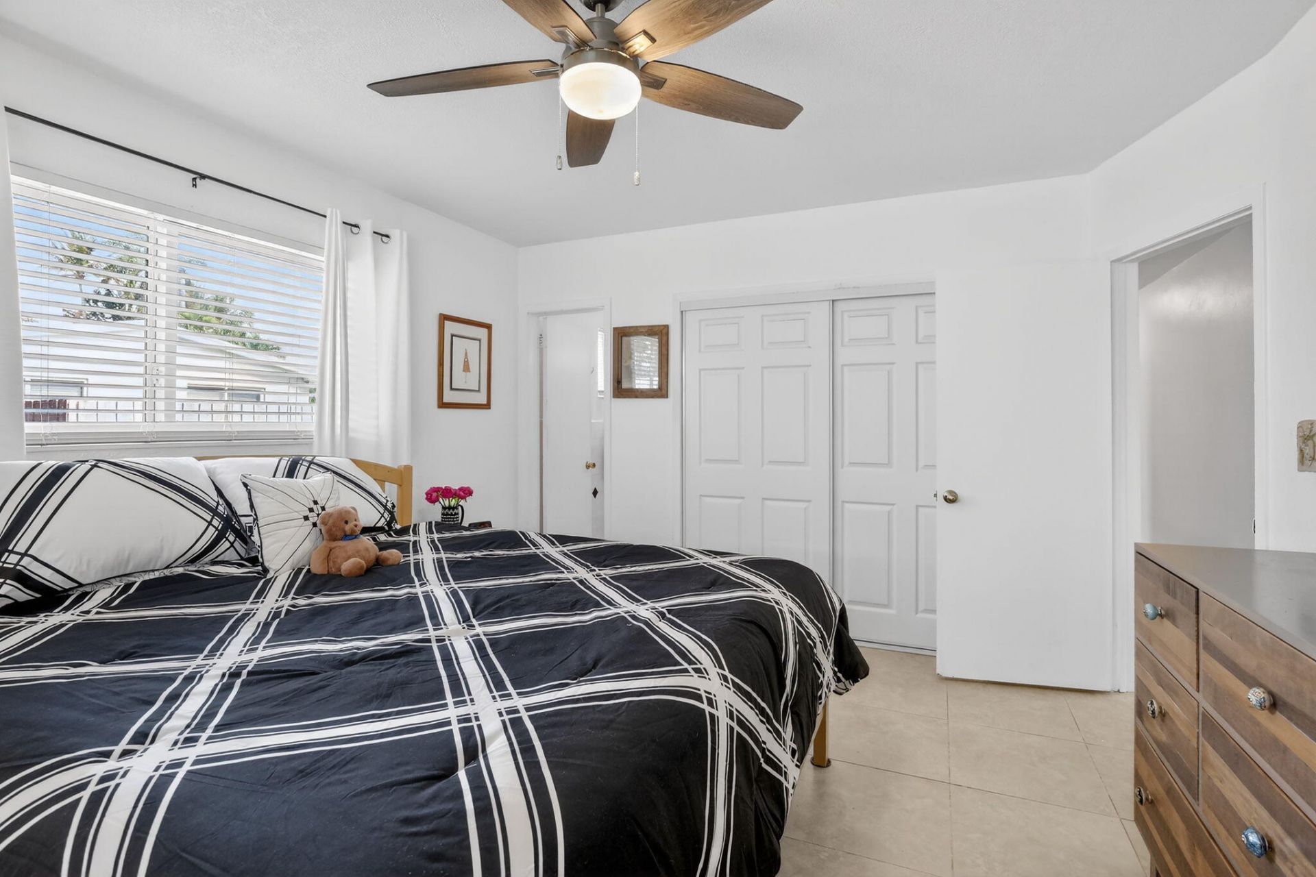 882 Azalea Court, Plantation, FL 33317 Photo