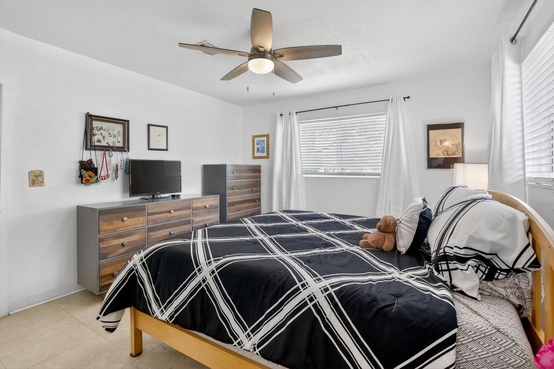 882 Azalea Court, Plantation, FL 33317 Photo