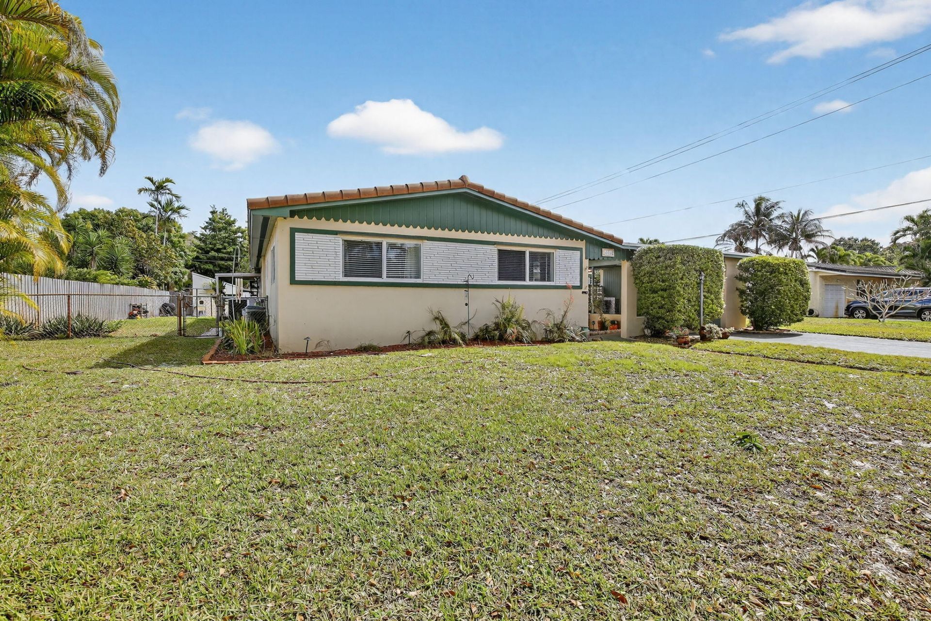 882 Azalea Court, Plantation, FL 33317 Photo