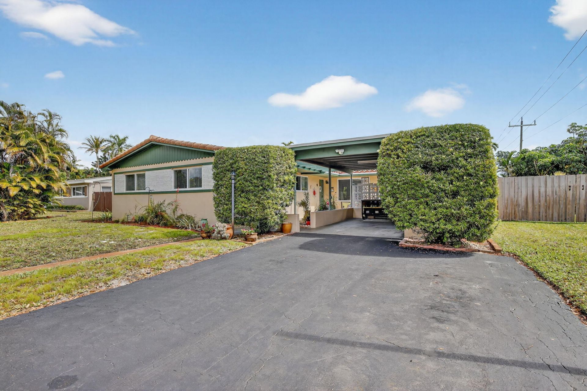 882 Azalea Court, Plantation, FL 33317 Photo