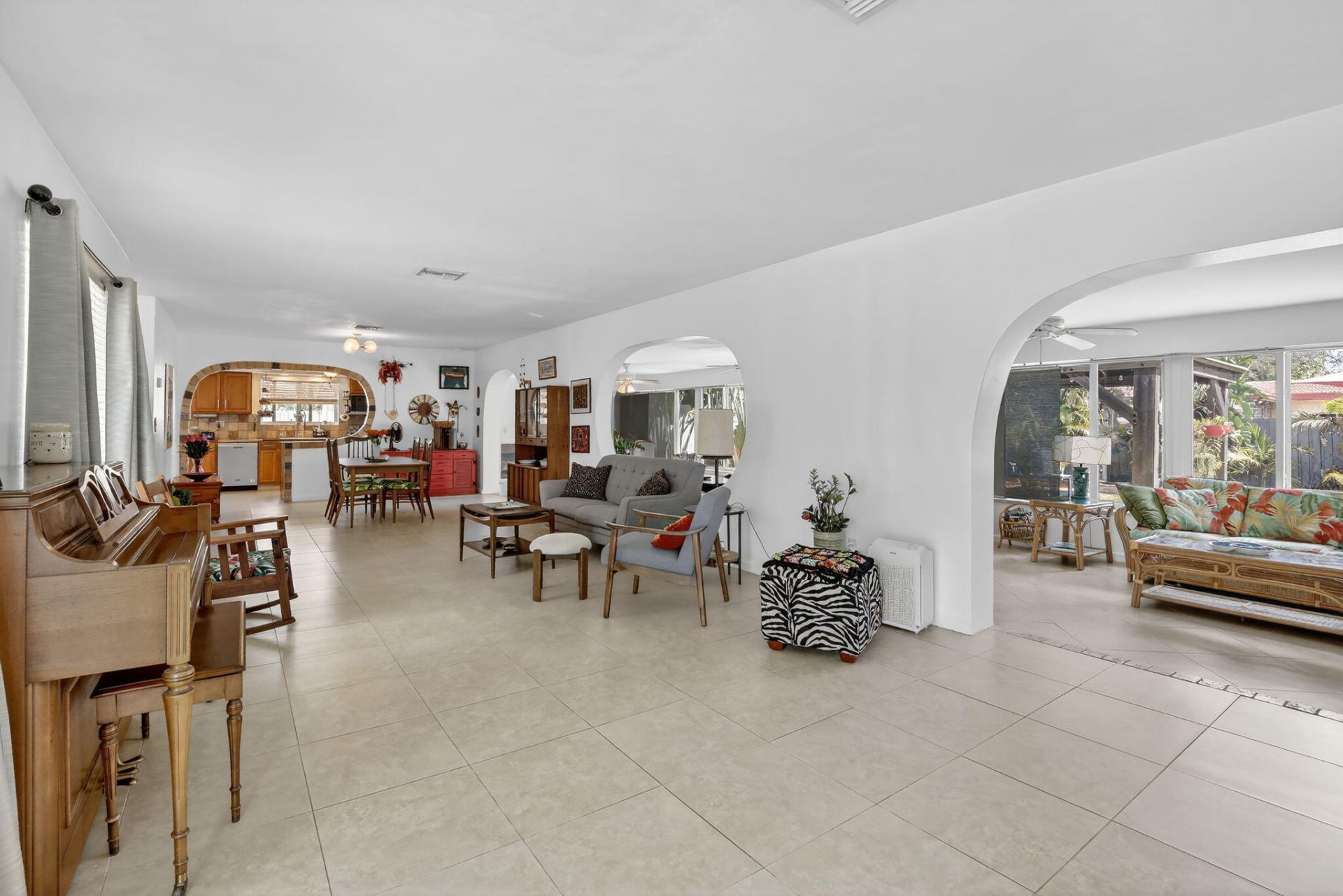 882 Azalea Court, Plantation, FL 33317 Photo