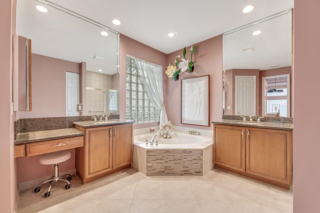 7864 Royal Lace Terrace, Lake Worth, FL 33467 Photo