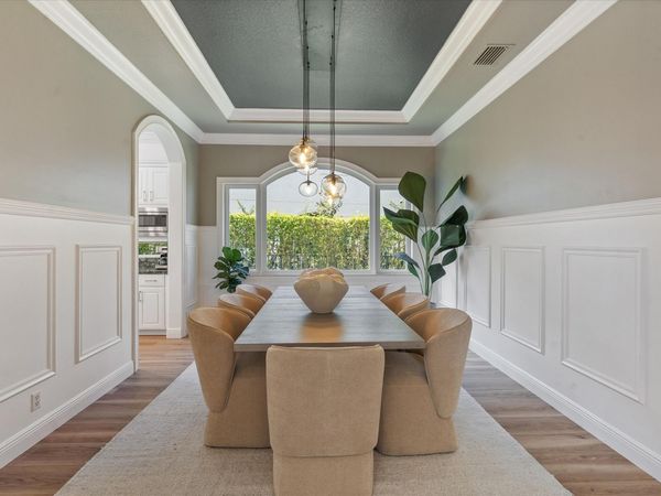 432 Savoie Drive, Palm Beach Gardens, FL 33410