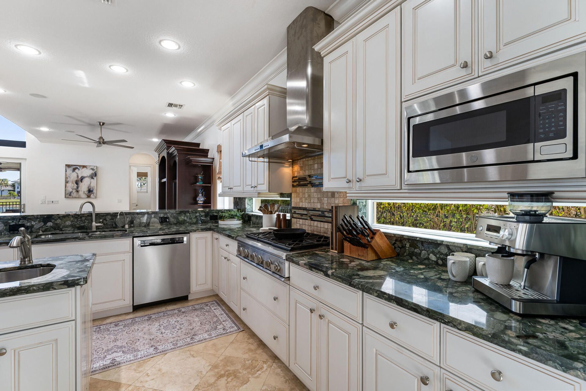 432 Savoie Drive, Palm Beach Gardens, FL 33410 Photo