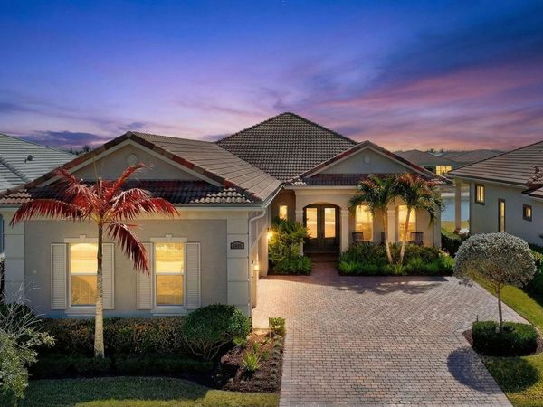 8639 SW Flutto Way, Port St Lucie, FL 34987