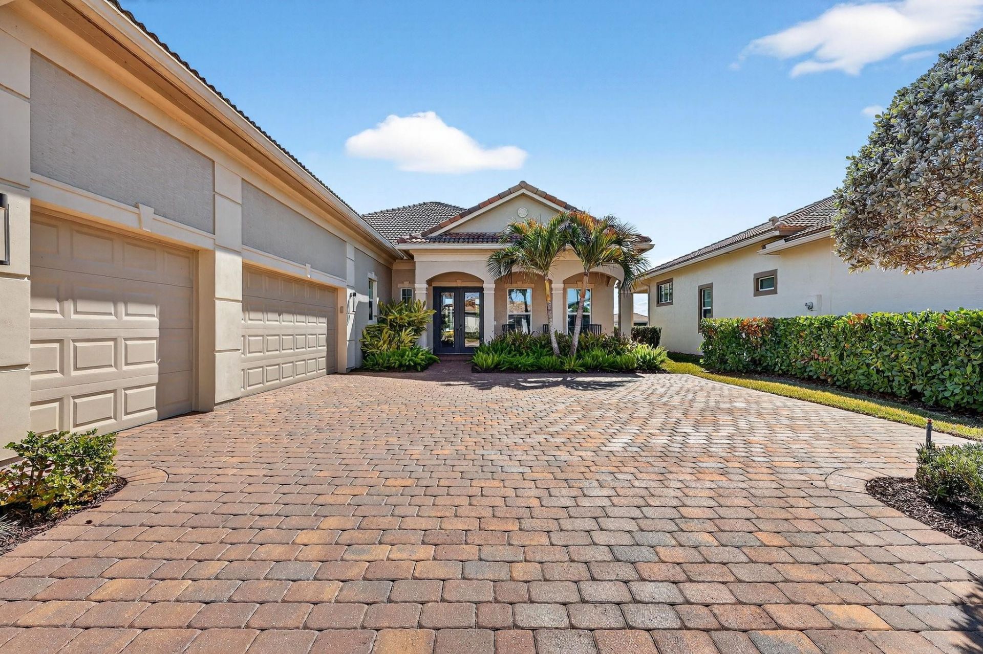 8639 SW Flutto Way, Port Saint Lucie, FL 34987 Photo