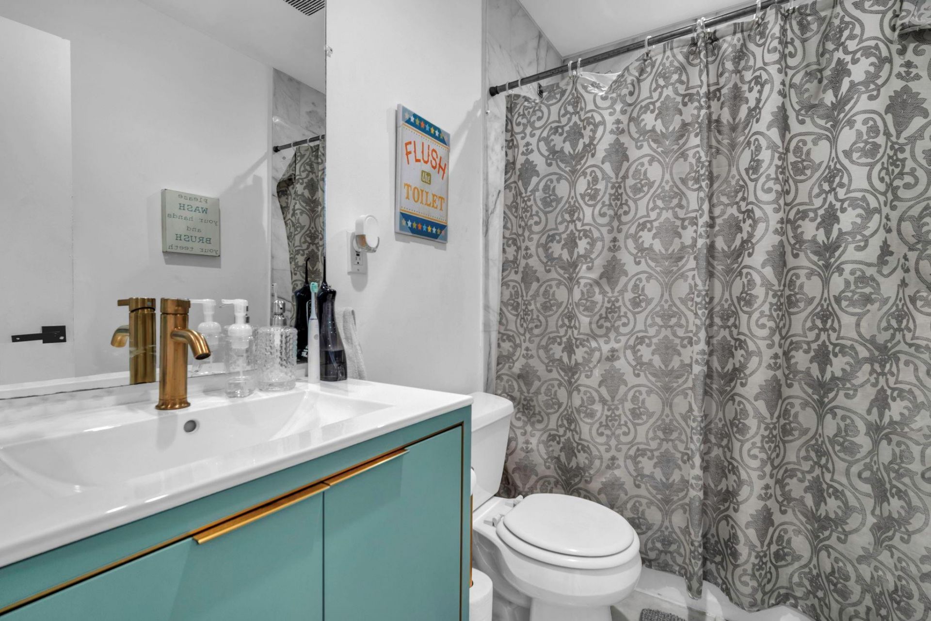 3904 Parkside Lane, Hollywood, FL 33021 Photo