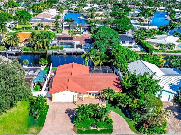 5550 NE 26th Avenue, Fort Lauderdale, FL 33308