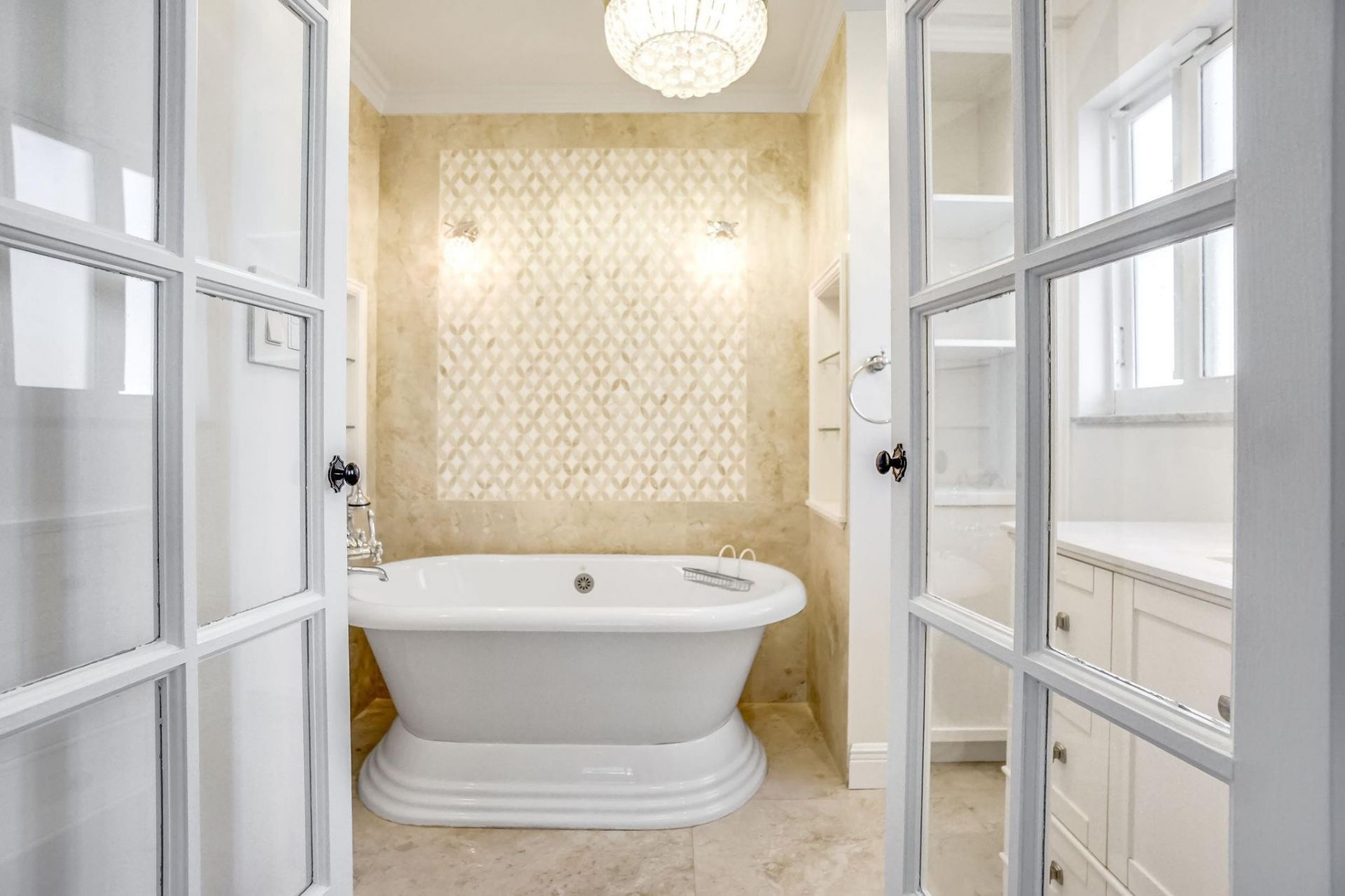 5550 NE 26th Avenue, Fort Lauderdale, FL 33308 Photo