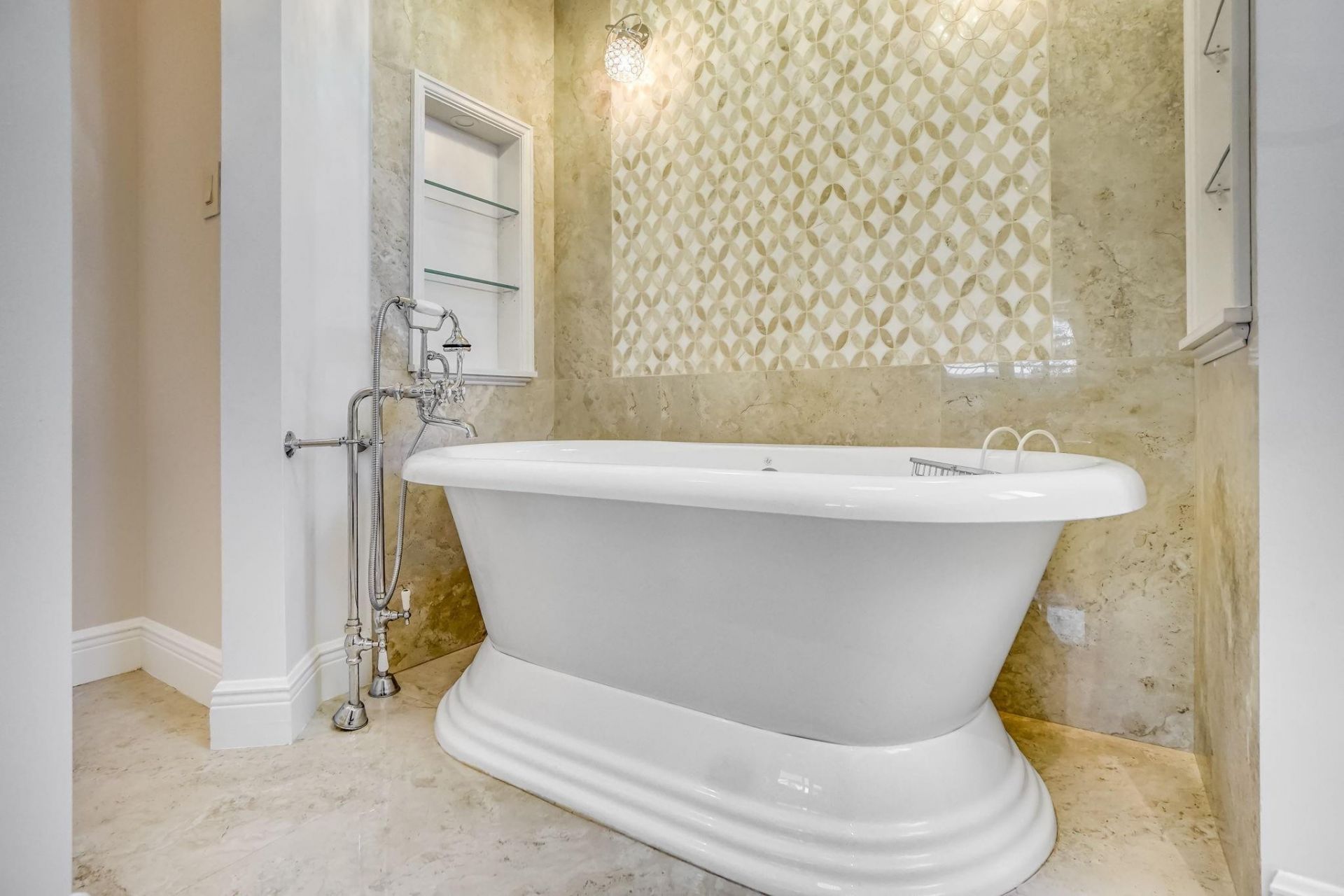 5550 NE 26th Avenue, Fort Lauderdale, FL 33308 Photo