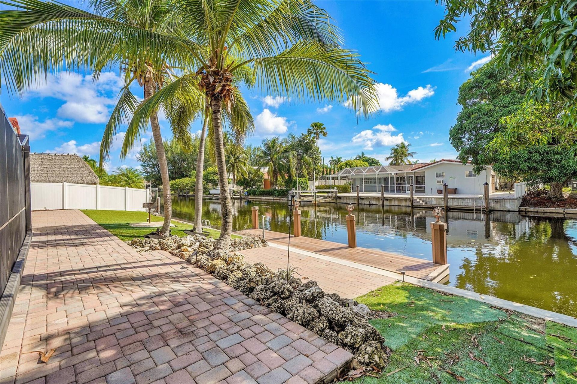5550 NE 26th Avenue, Fort Lauderdale, FL 33308 Photo