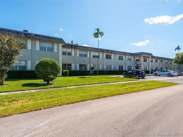 1560 Mckinley Street, Unit 110W, Hollywood, FL 33020