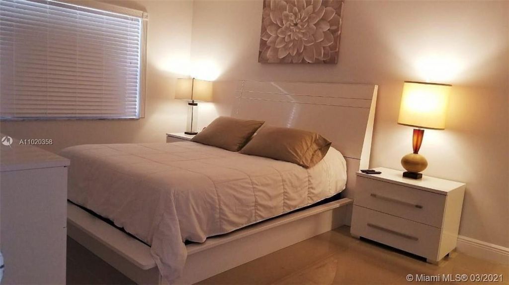 1560 Mckinley Street, Unit 110W, Hollywood, FL 33020 Photo