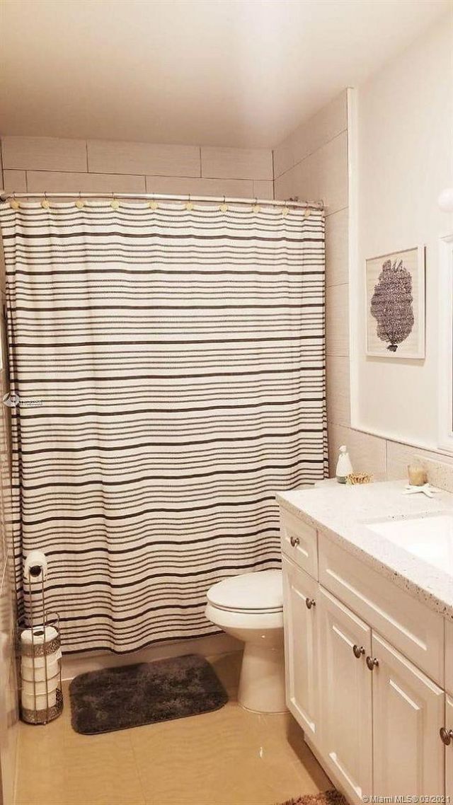 1560 Mckinley Street, Unit 110W, Hollywood, FL 33020 Photo