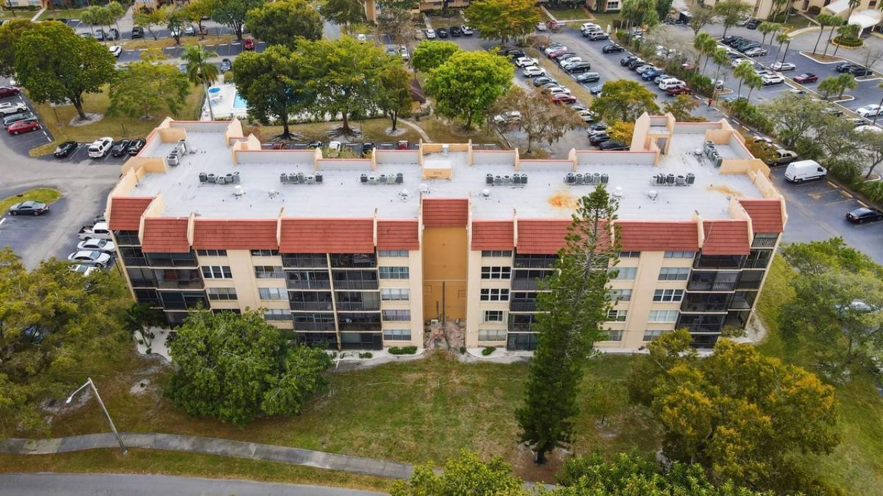7080 Environ Boulevard, Unit 423, Lauderhill, FL 33319 Photo