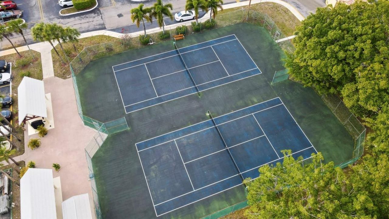 7080 Environ Boulevard, Unit 423, Lauderhill, FL 33319 Photo