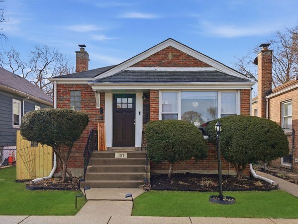 1107 W 101st Street, Chicago, IL 60643