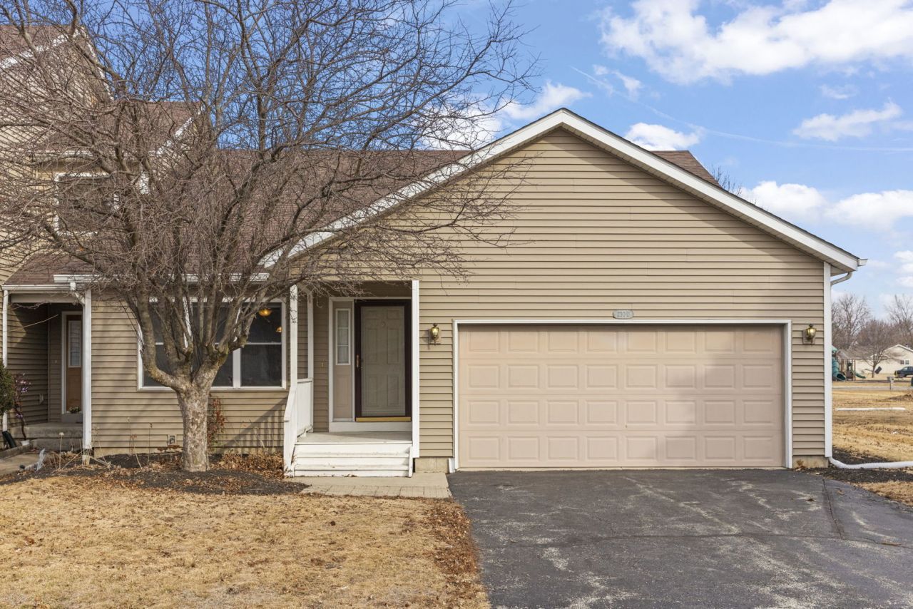 230 Morrow Street, Unit D, Somonauk, IL 60552 Main Photo