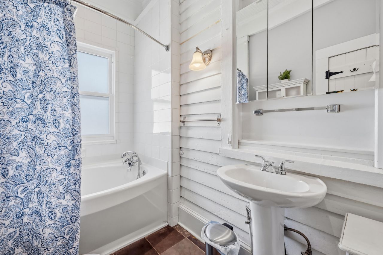 294 Congress Street Photo 26