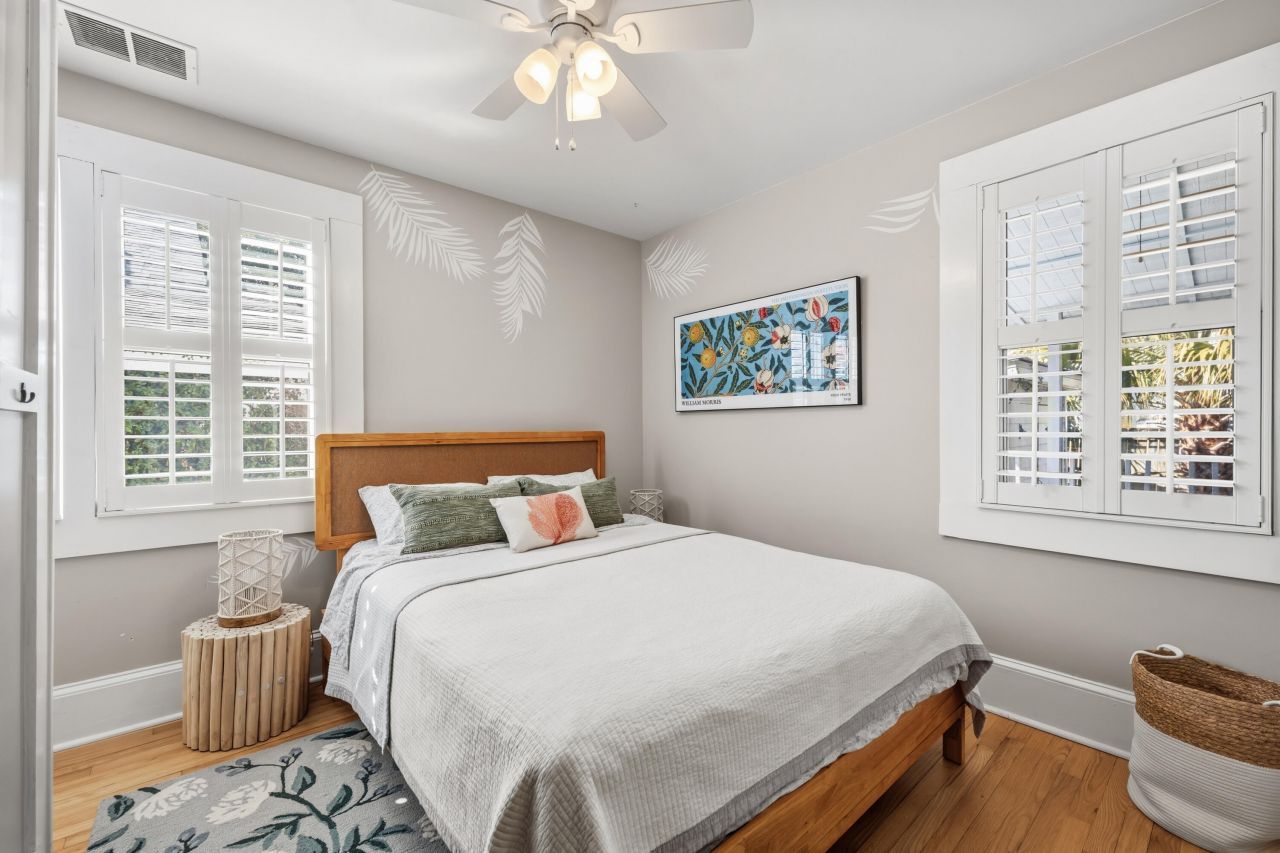 294 Congress Street Photo 27