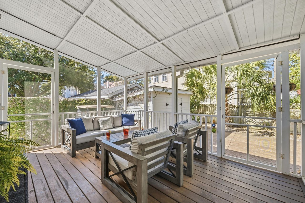 294 Congress Street Photo 34