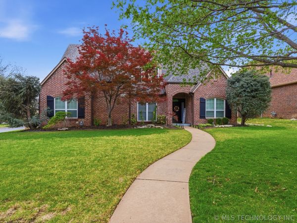 9152 E 103rd Street, Bixby, OK 74133