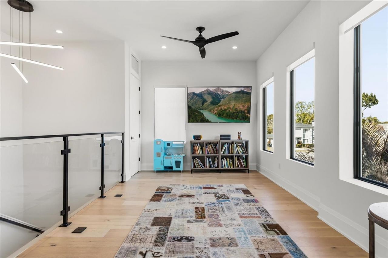 3316 Helen Avenue, Orlando, FL 32804 Photo