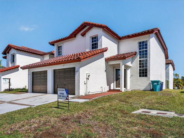 20737 SW 81ST PLACE, CUTLER BAY, FL 33189