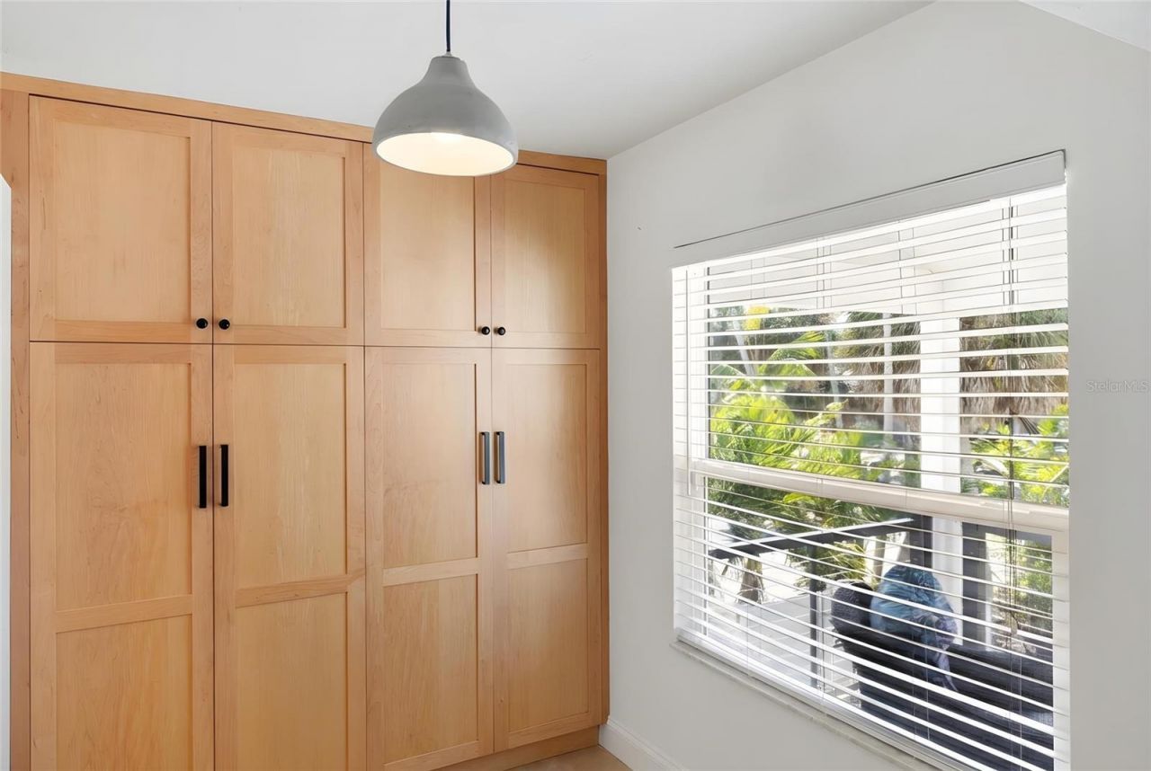 5119 Oxford Drive, Sarasota, FL 34242 Photo