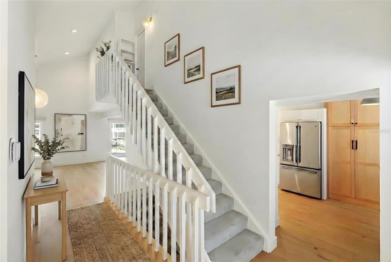 5119 Oxford Drive, Sarasota, FL 34242 Photo