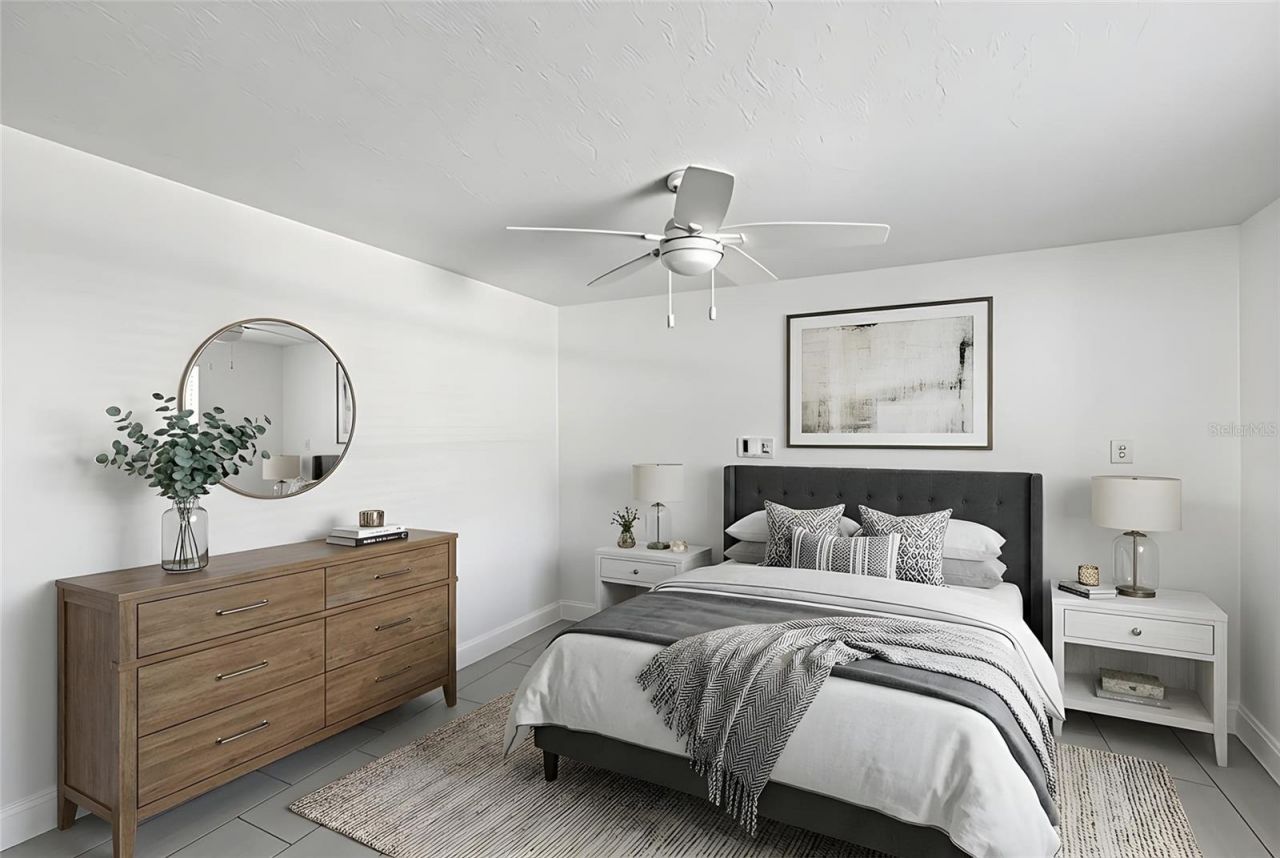 5119 Oxford Drive, Sarasota, FL 34242 Photo