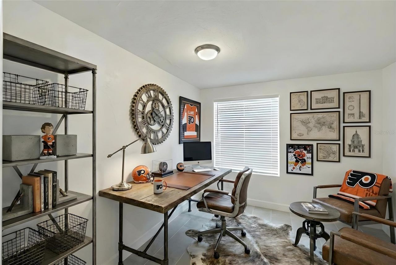 5119 Oxford Drive, Sarasota, FL 34242 Photo