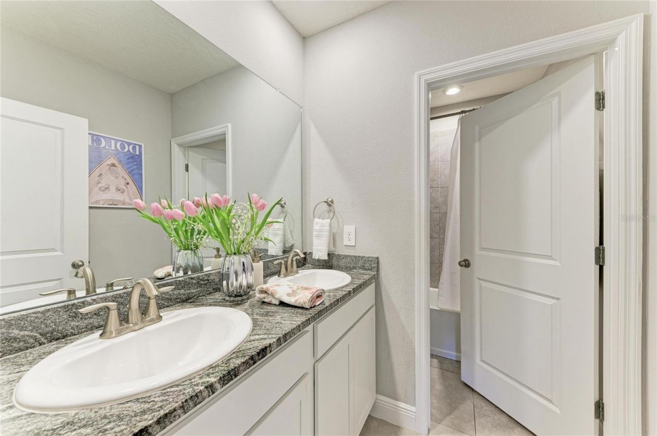 5238 Grove Mill Loop, Bradenton, FL 34211 Photo