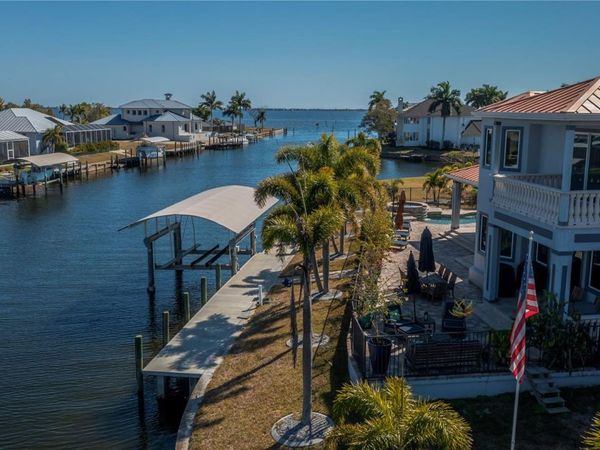 290 TAIT TERRACE SE, PORT CHARLOTTE, FL 33952