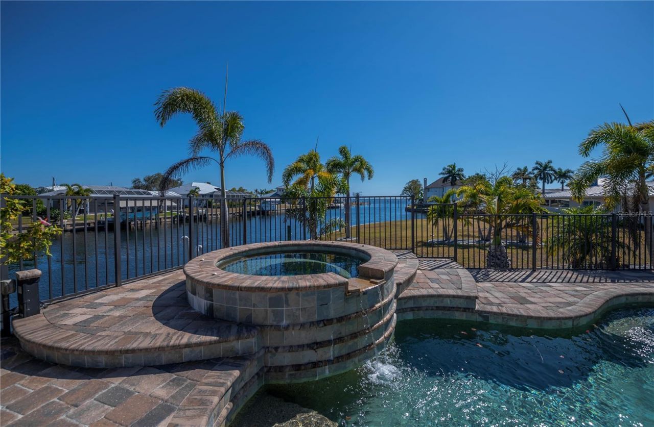 290 Tait Terrace Se, Port Charlotte, FL 33952 Photo