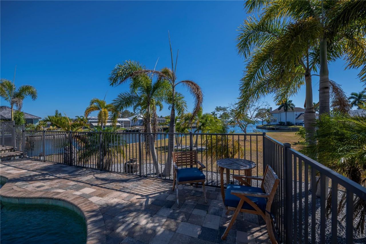 290 Tait Terrace Se, Port Charlotte, FL 33952 Photo