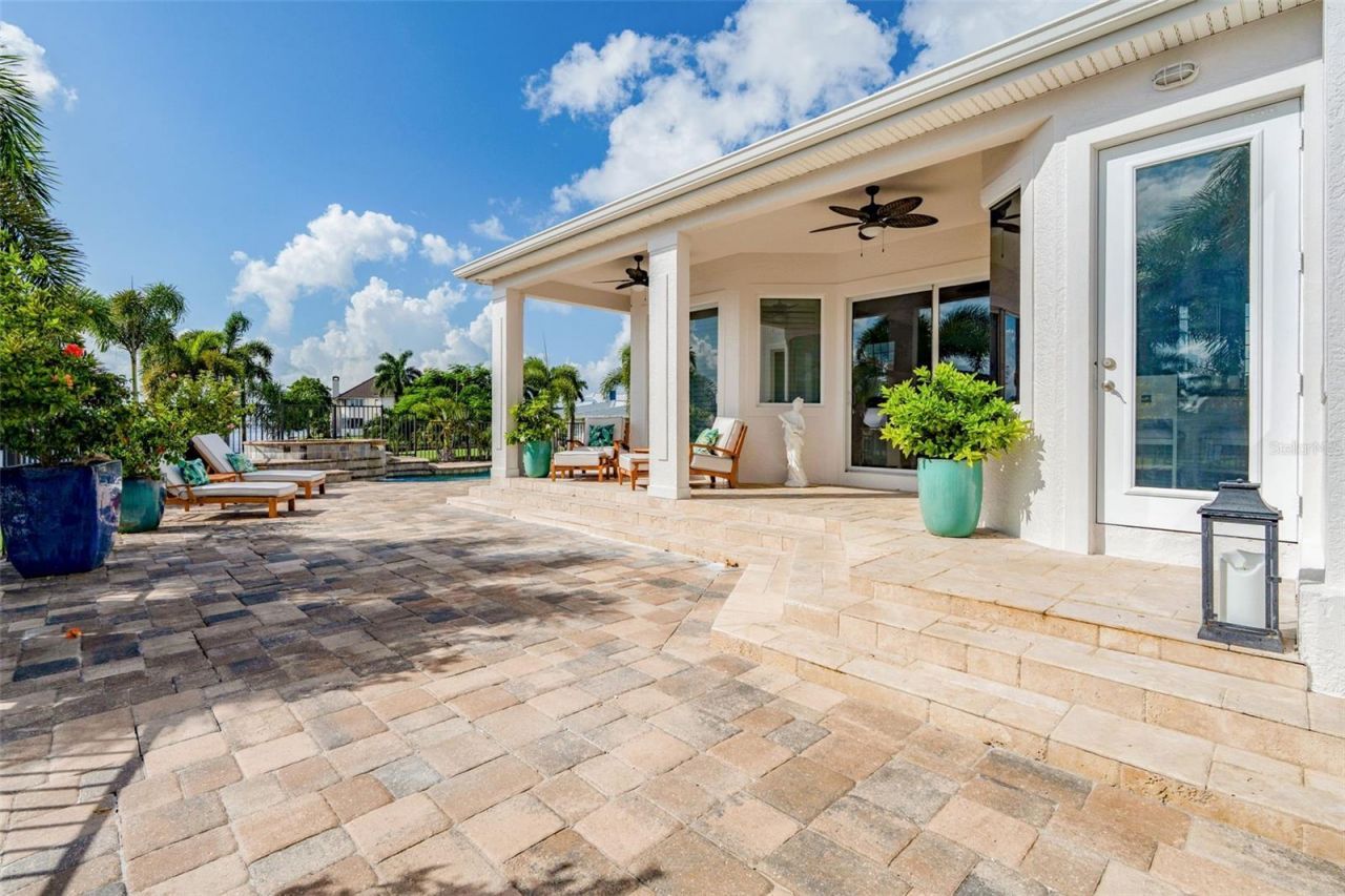 290 Tait Terrace Se, Port Charlotte, FL 33952 Photo