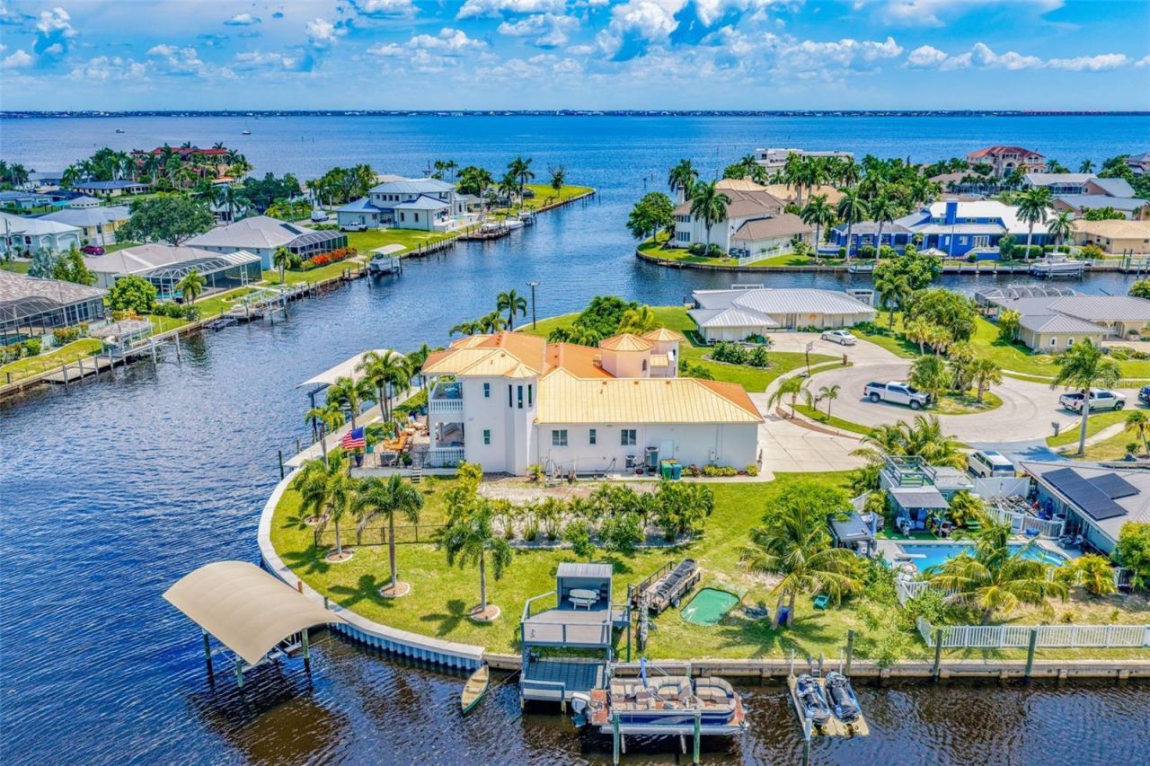 290 Tait Terrace Se, Port Charlotte, FL 33952 Photo